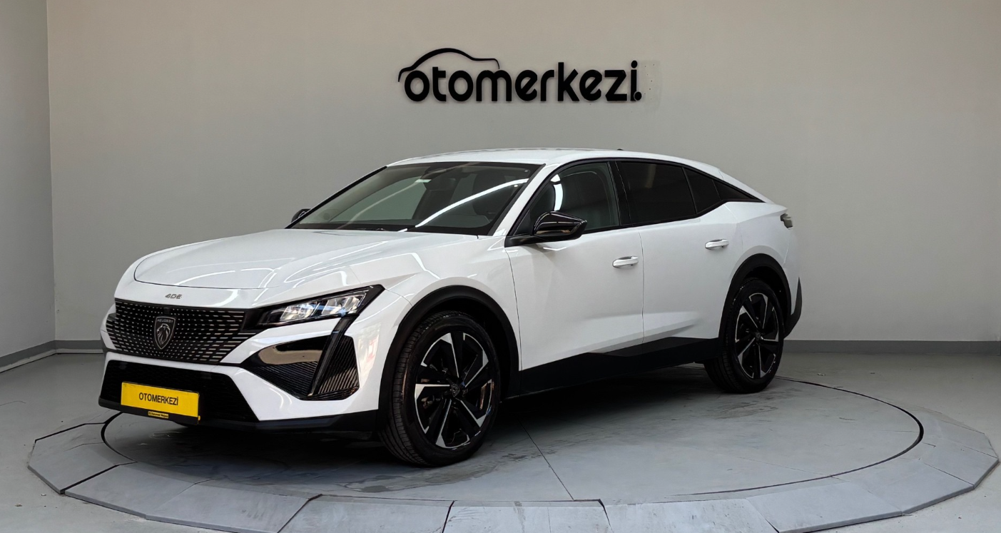 PEUGEOT 408 1